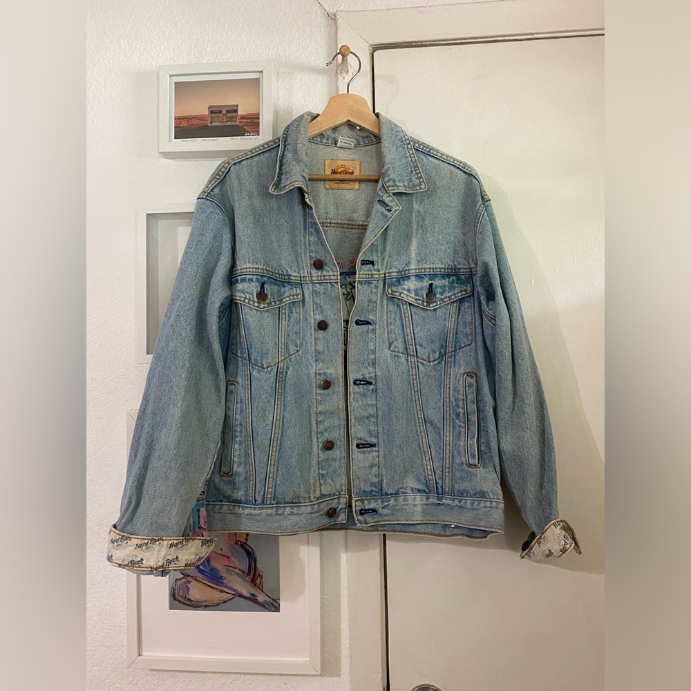 Vintage Hard Rock Cafe NY Denim Jacket - Picture 6 of 6